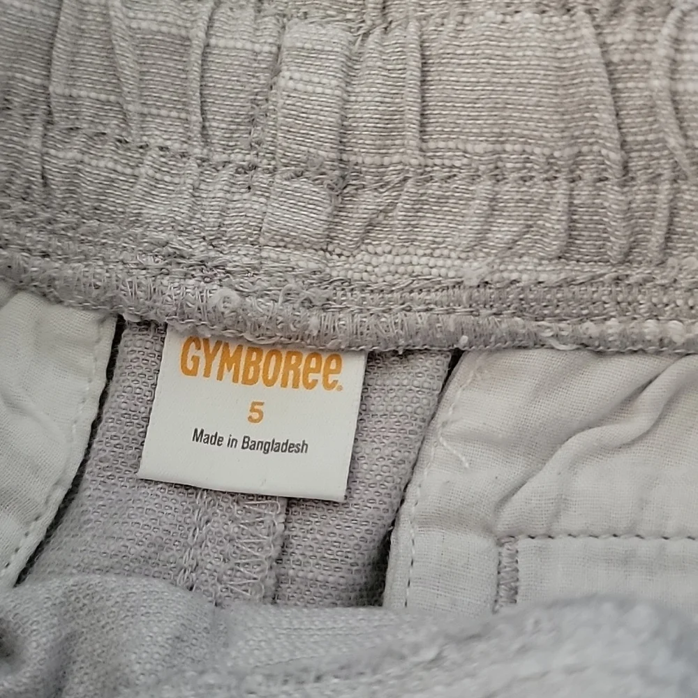 Gymboree size 5 boys gray cargo shorts